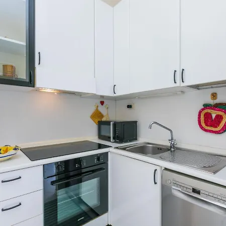Διαμέρισμα Ponente N-2 By Interhome *