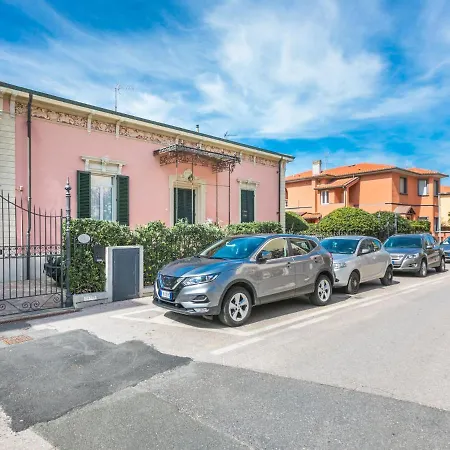 Ponente N-2 By Interhome Διαμέρισμα *