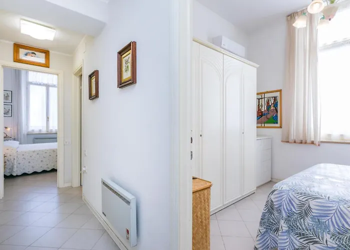 Ponente N-2 By Interhome Διαμέρισμα