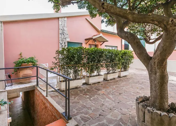 Ponente N-2 By Interhome